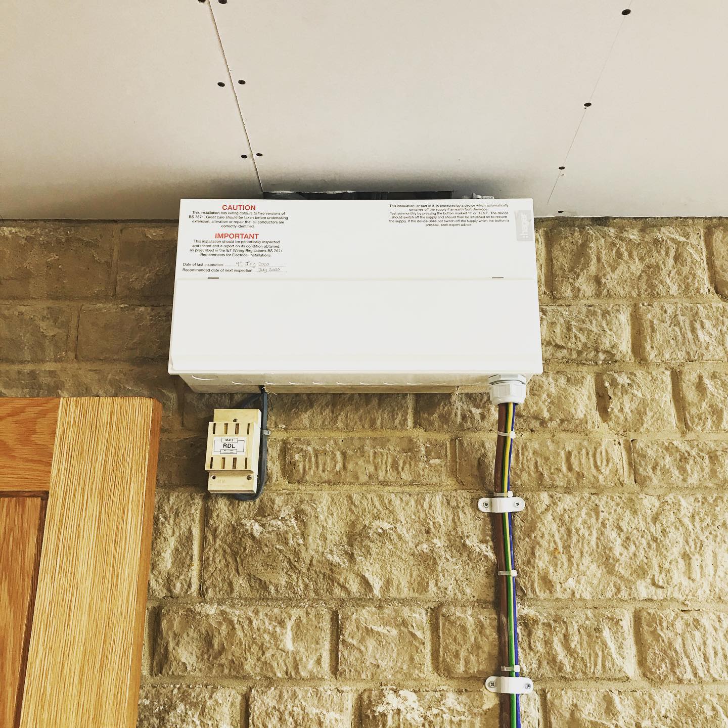 Consumer unit installation